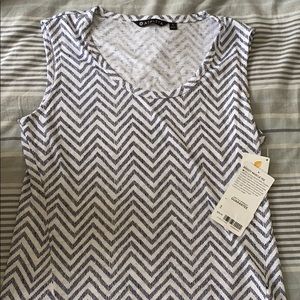 Athleta Breezy Muscle Tee